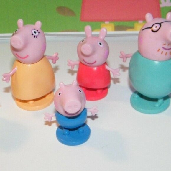 Peppa Pig Deluxe Party Favors Set of 14 with 10 Figures, 2 Fun Rings and Sticker - Picture 2 of 7